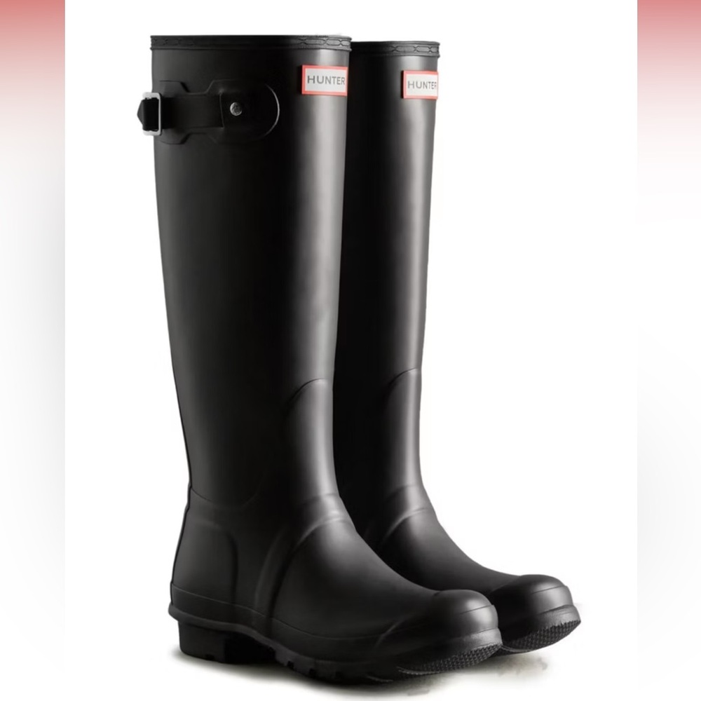 Hunter Glossy Black Rain Boots